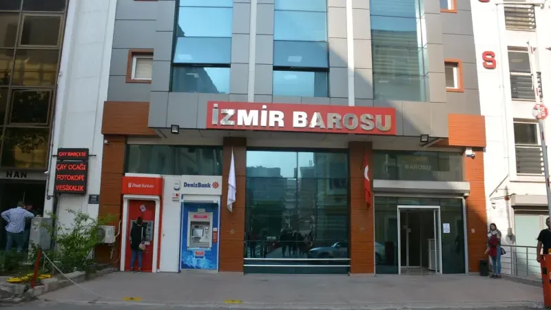 İzmir Barosu’ndan kamu avukatları için tarihi adım!