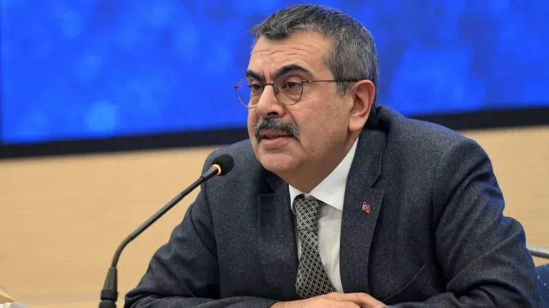 Bakan Tekin’den online seminerlerde “Yeni dönem” hamlesi