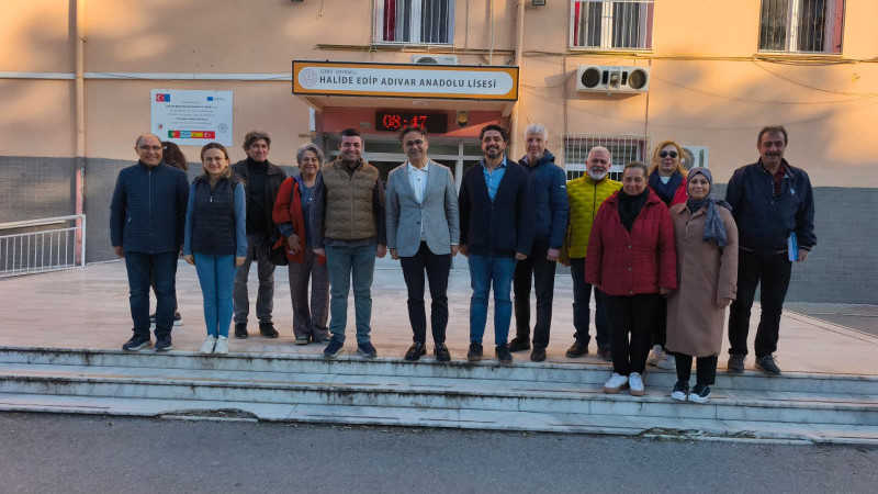 Ömer Yahşi, İstiklal Marşı töreninde öğrencilere seslendi