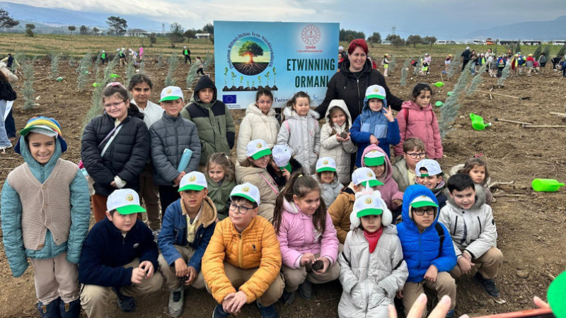 İzmir’de “Doğanın Ritmi” projesiyle eğitim ve çevre bilinci buluştu