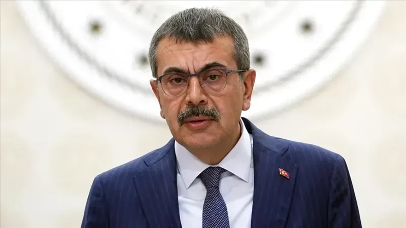 Bakan Tekin 7 maddeyi tek tek açıkladı: Veliler ve öğrenciler dikkat!