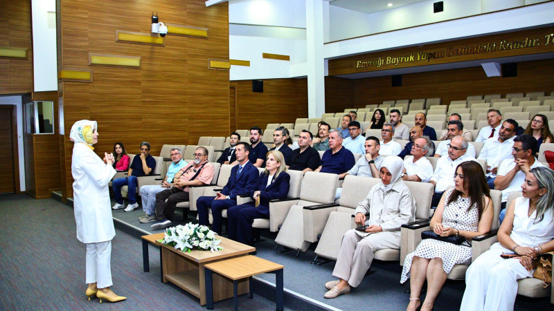 İzmir’in eğitim yöneticilerinden geleceğe yönelik stratejik adımlar