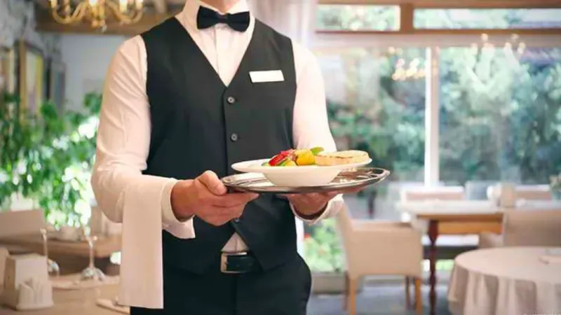 Ticaret Bakanlığı'ndan ‘servis ücreti’ ekleyen işletmeye yarım milyonluk ceza!