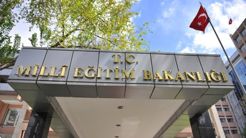 MEB düğmeye bastı: Okullara yeni öğretmen alımı yapılacak